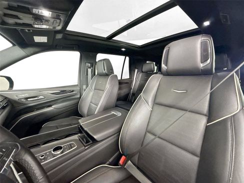 Used 2022 Cadillac Escalade Sport w/ Touring Package image 14