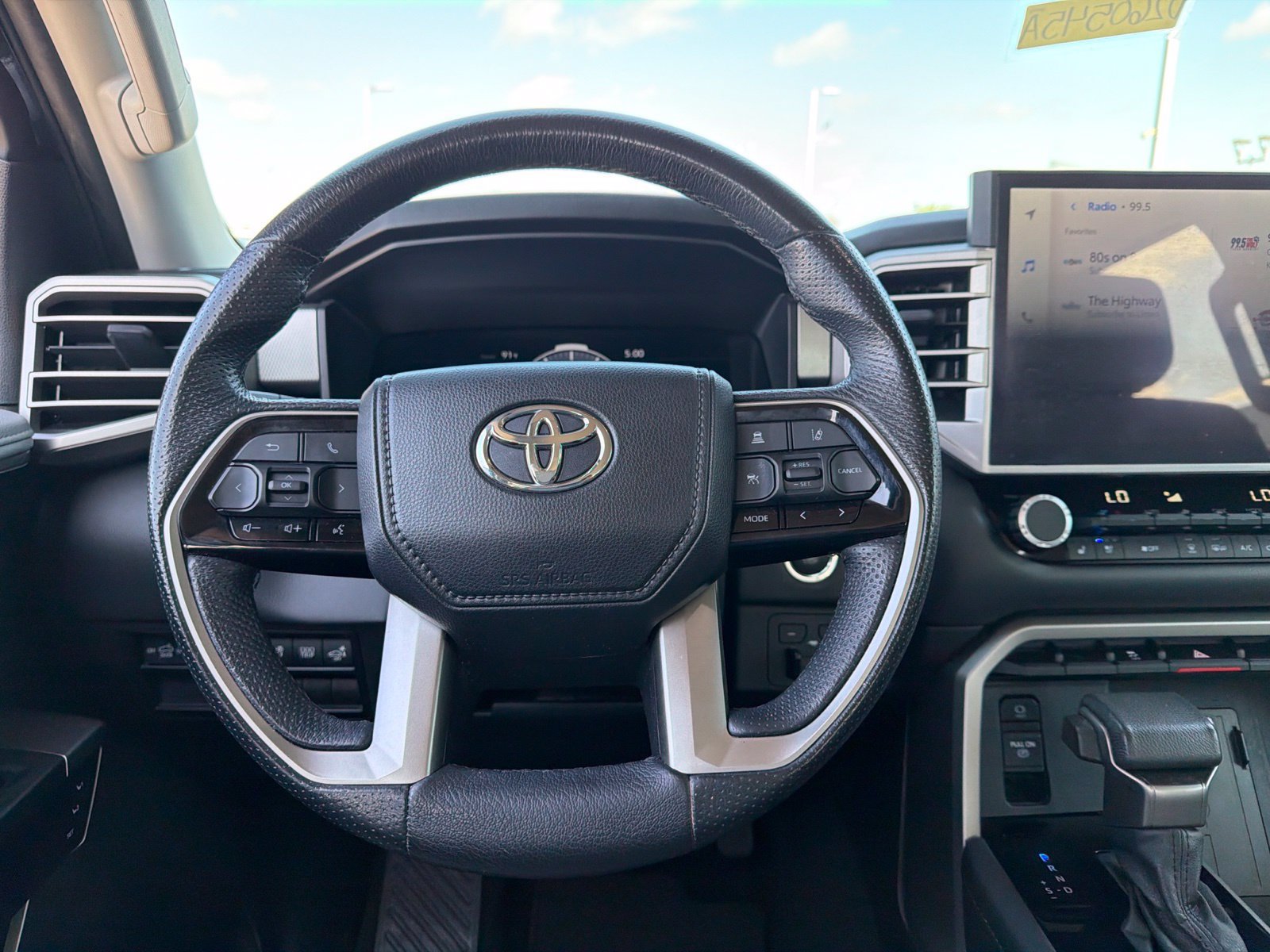 Used 2024 Toyota Tundra Limited w/ Power Package AWD/4WD image 21