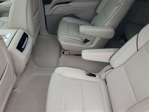 Certified 2023 Cadillac Escalade ESV Premium Luxury w/ Performance Package image 30