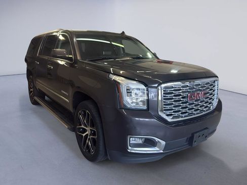 Used 2018 GMC Yukon XL Denali w/ Denali Ultimate Package image 1