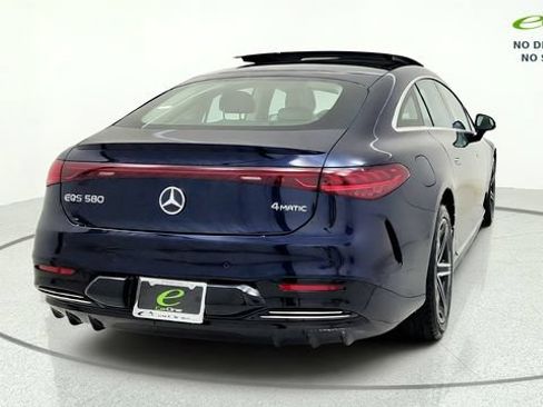 Used 2023 Mercedes-Benz EQS 580 4MATIC Sedan image 8