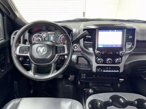 Used 2022 RAM 3500 Tradesman w/ Chrome Appearance Group AWD/4WD image 14
