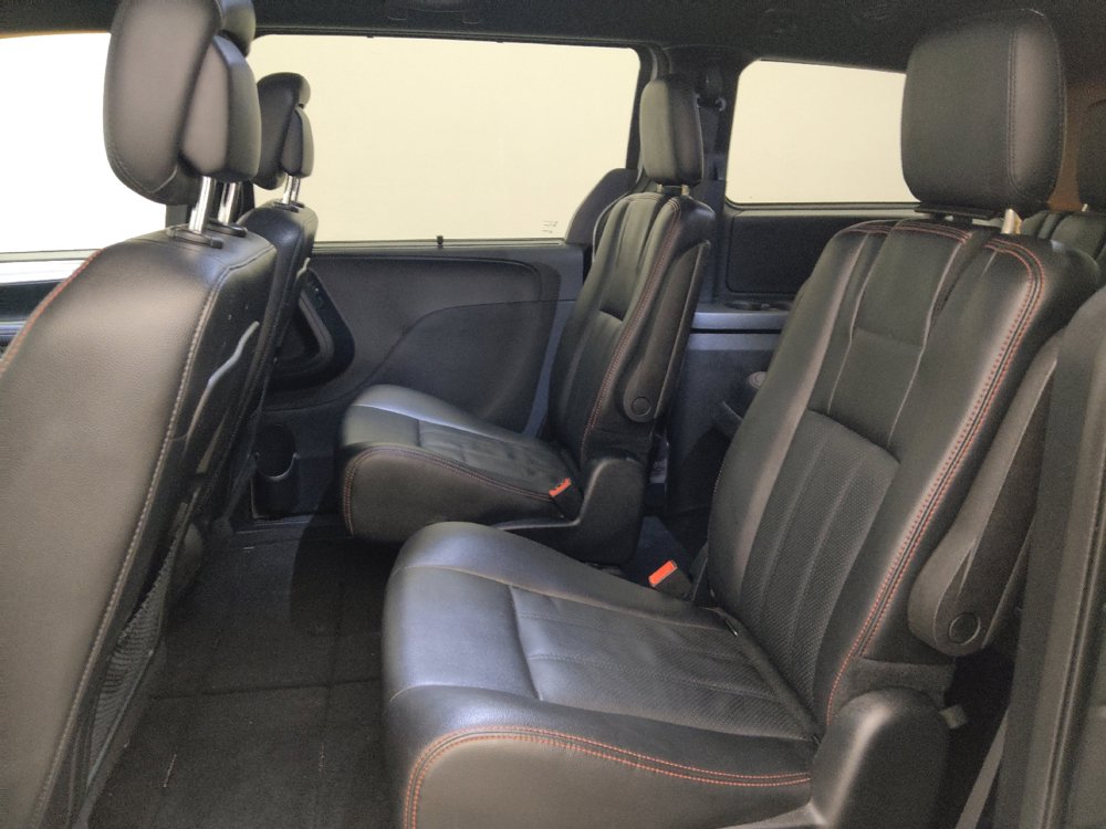 Used 2019 Dodge Grand Caravan GT FWD image 18