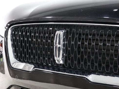Used 2021 Lincoln Corsair Reserve w/ Equipment Group 201A AWD/4WD image 11