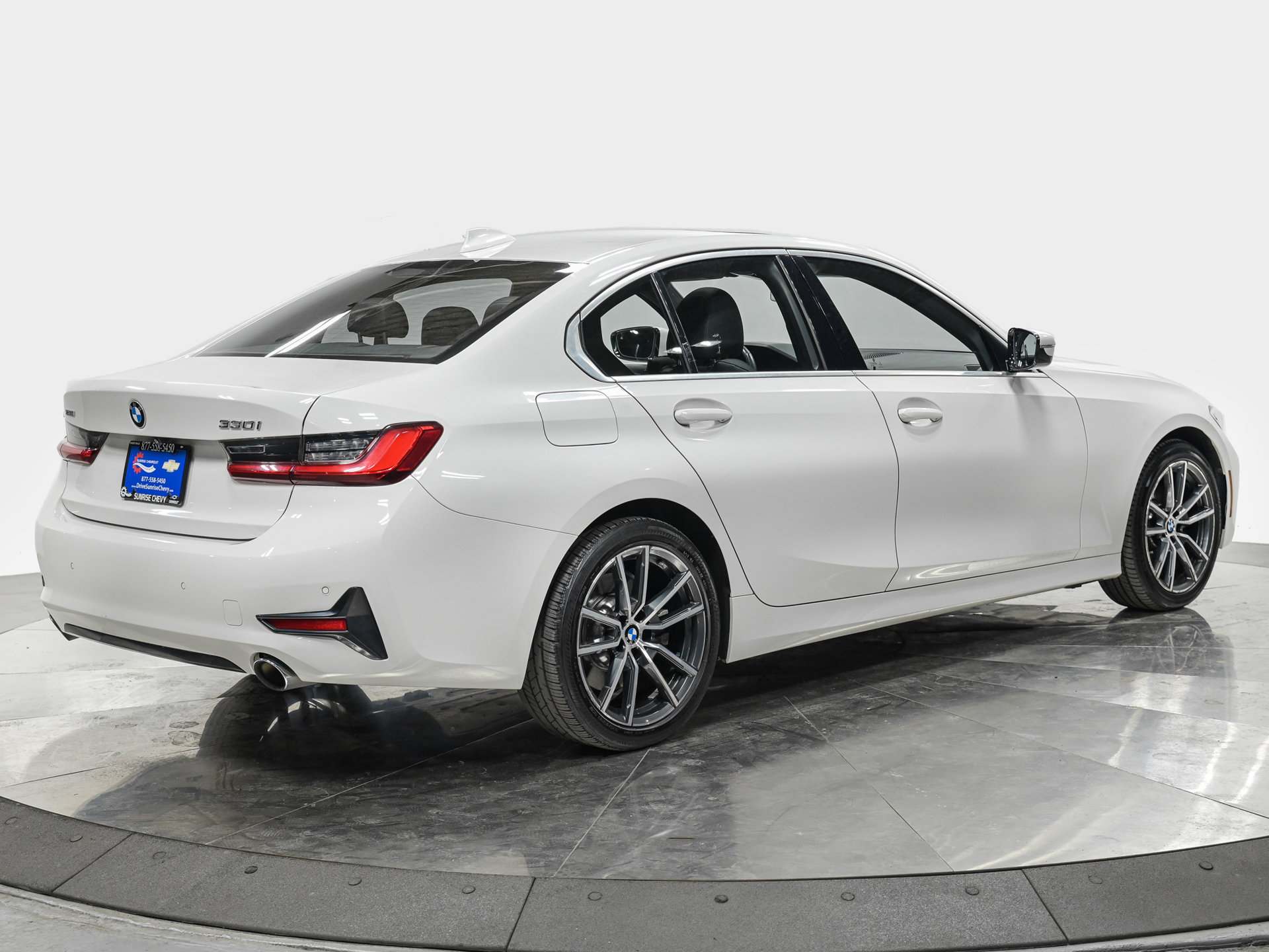 Used 2020 BMW 330i xDrive Sedan w/ Convenience Package AWD/4WD image 8