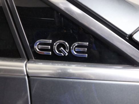 Certified 2023 Mercedes-Benz EQE 350+ 4MATIC SUV w/ AMG Line Exterior Package image 67