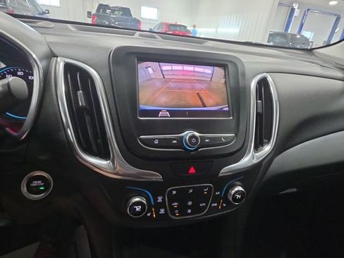 Used 2020 Chevrolet Equinox LT AWD/4WD image 14