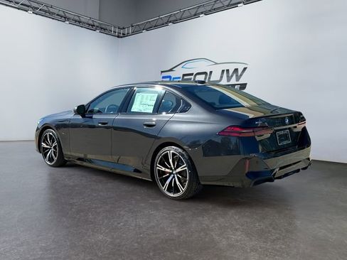 New 2026 BMW 550e xDrive 550e xDrive image 5