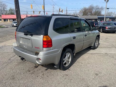 Used 2008 GMC Envoy SLE image 5