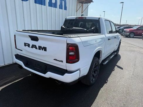 Used 2025 RAM 1500 Big Horn AWD/4WD image 8