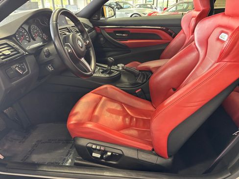 Used 2016 BMW M4 Coupe image 4