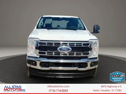 Used 2025 Ford F250 XLT AWD/4WD image 2
