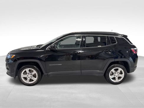 Used 2024 Jeep Compass Latitude AWD/4WD image 44