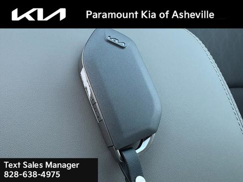 New 2026 Kia Carnival SX image 27