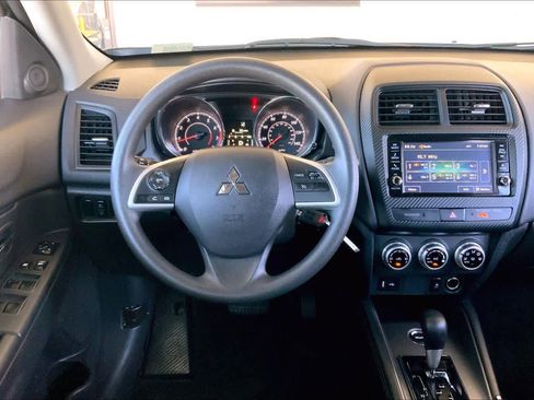 Used 2024 Mitsubishi Outlander Sport ES image 6