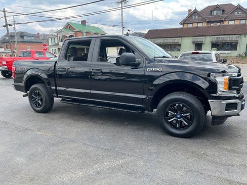 Used 2020 Ford F150 XL w/ Equipment Group 101A Mid AWD/4WD image 3