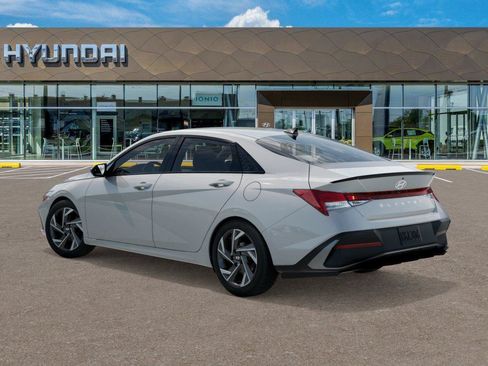 New 2026 Hyundai Elantra N Line FWD image 5