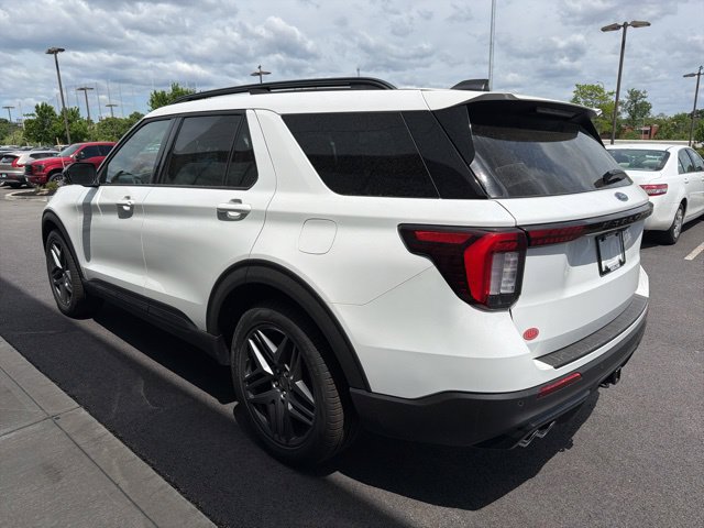 New 2026 Ford Explorer ST w/ Sun And Sound Package AWD/4WD image 5