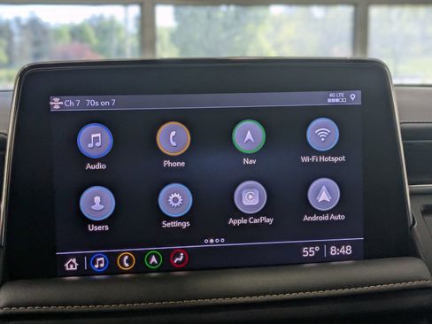 Used 2021 GMC Yukon AT4 w/ Rear Media and Nav Package AWD/4WD image 15