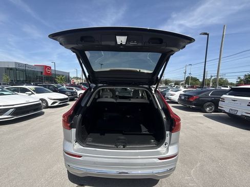Used 2022 Volvo XC60 B6 Inscription AWD/4WD image 23