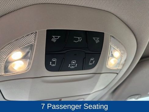 Used 2024 Chrysler Pacifica Touring-L FWD image 14