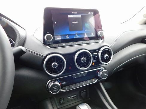 Used 2025 Nissan Sentra SV w/ All-Weather Package image 27