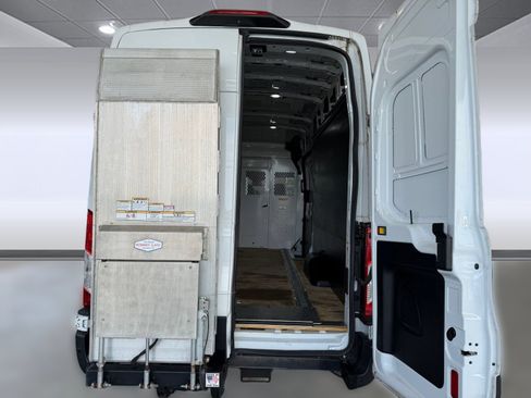 Certified 2019 Ford Transit 350 148 High Roof Extended RWD image 23
