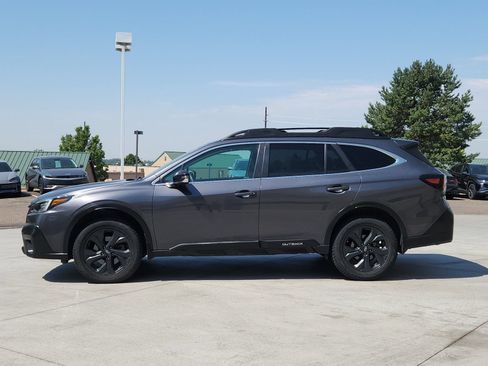 Used 2020 Subaru Outback Onyx Edition XT AWD/4WD image 2