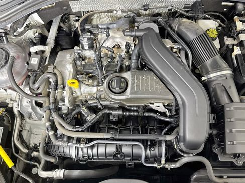 Used 2024 Volkswagen Jetta Sport FWD image 27