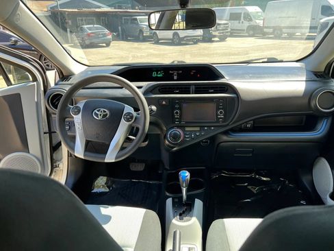 Used 2013 Toyota Prius C Three FWD image 14