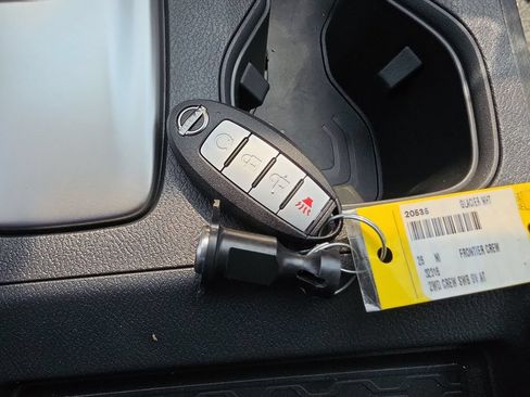 New 2026 Nissan Frontier SV w/ SV Convenience Package RWD image 29