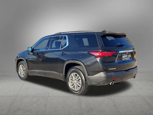 Used 2023 Chevrolet Traverse LT image 4