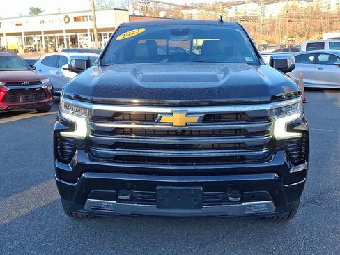 Used 2023 Chevrolet Silverado 1500 High Country w/ High Country Premium Package image 2