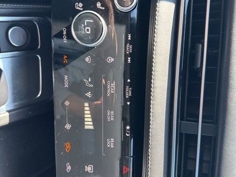 Certified 2022 INFINITI QX60 Sensory w/ Vision Package image 19