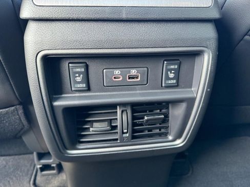 Used 2024 Nissan Murano SL image 12