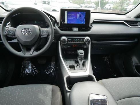 Certified 2025 Toyota RAV4 XLE AWD/4WD image 13
