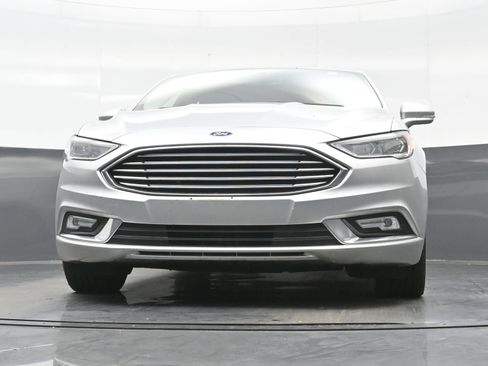 Used 2018 Ford Fusion Titanium FWD image 24