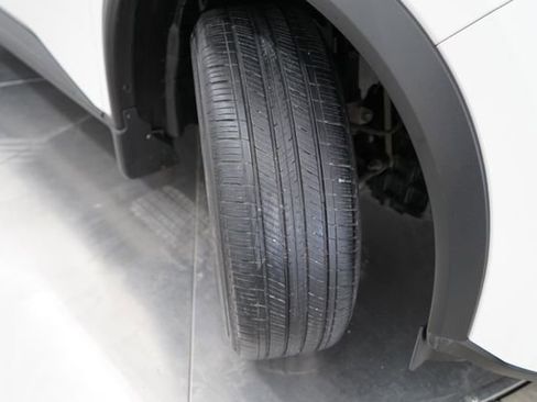 Used 2023 Nissan Rogue SV w/ SV Premium B Package image 78