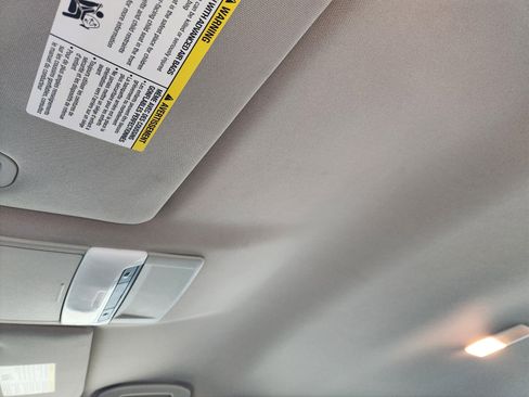 Used 2024 Nissan Altima 2.5 SV image 27