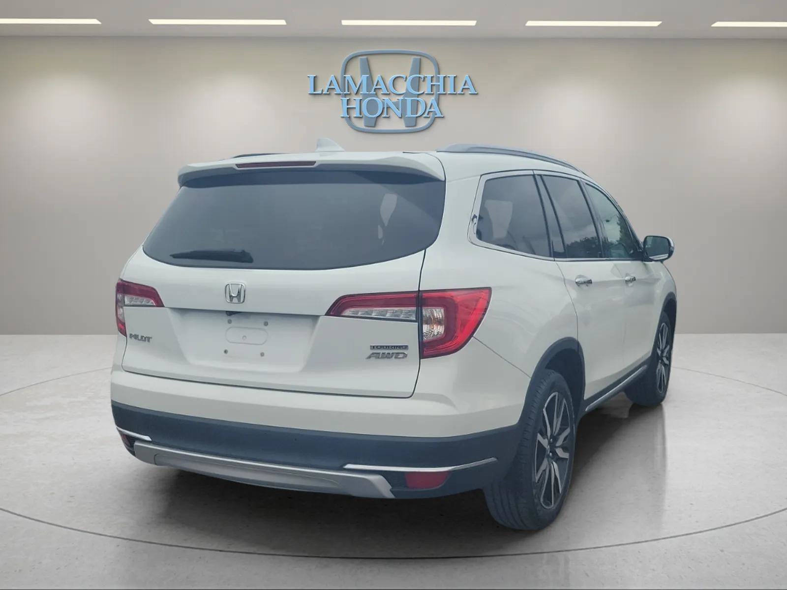 Used 2021 Honda Pilot Touring image 5