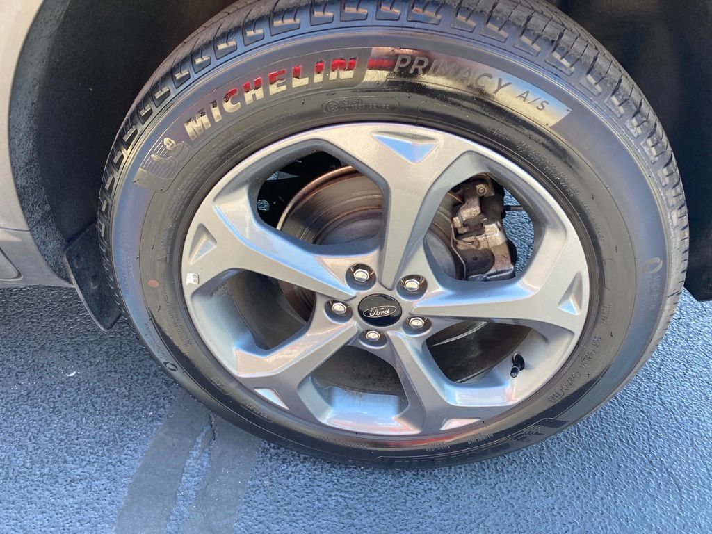 Used 2025 Ford Escape ST-Line AWD/4WD image 25
