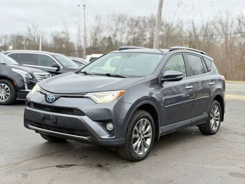 Used 2017 Toyota RAV4 Limited w/ Protection Package image 7