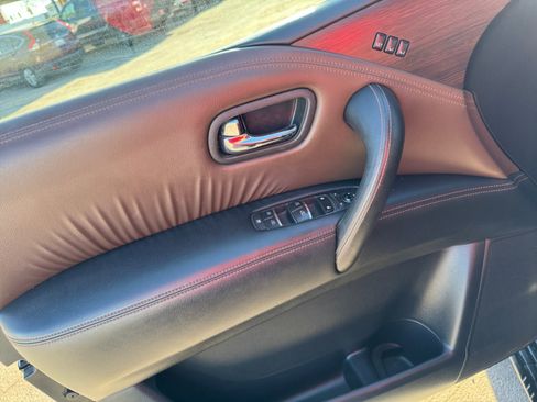 Used 2019 Nissan Armada Platinum w/ Captain's Chairs Package image 11