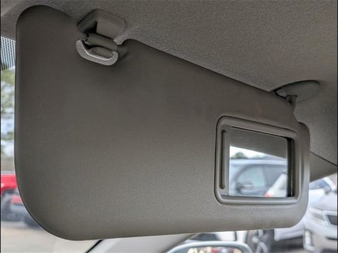 Used 2013 Toyota Corolla L image 15