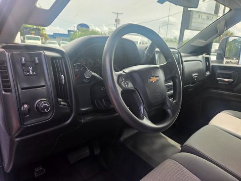Used 2017 Chevrolet Silverado 3500 W/T RWD image 10