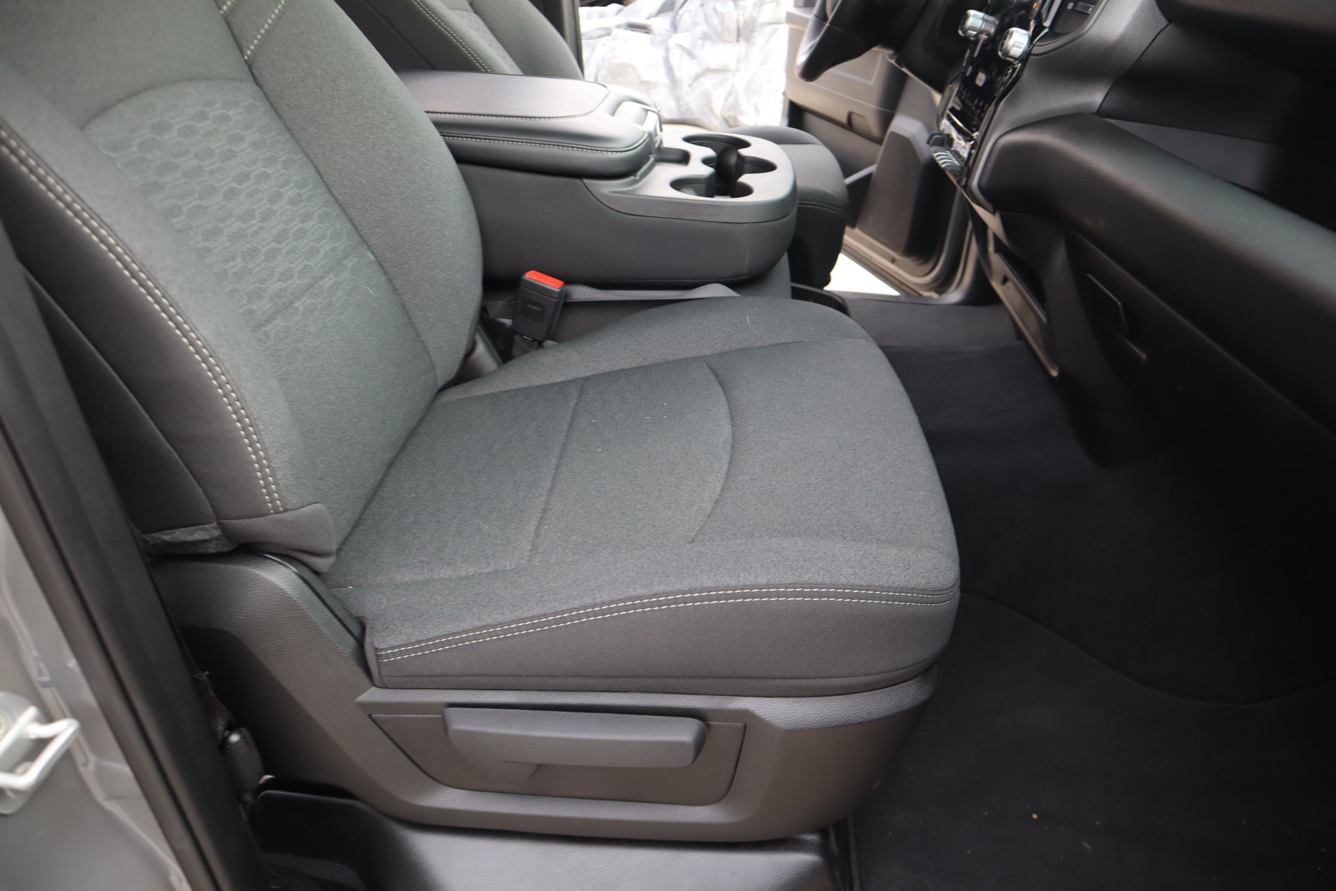 New 2026 RAM 2500 Tradesman AWD/4WD image 13