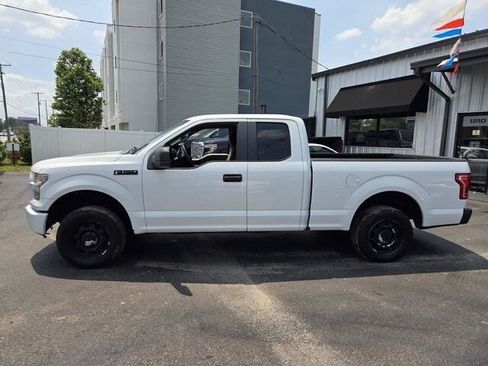 Used 2015 Ford F150 XL w/ Equipment Group 101A Mid RWD image 4