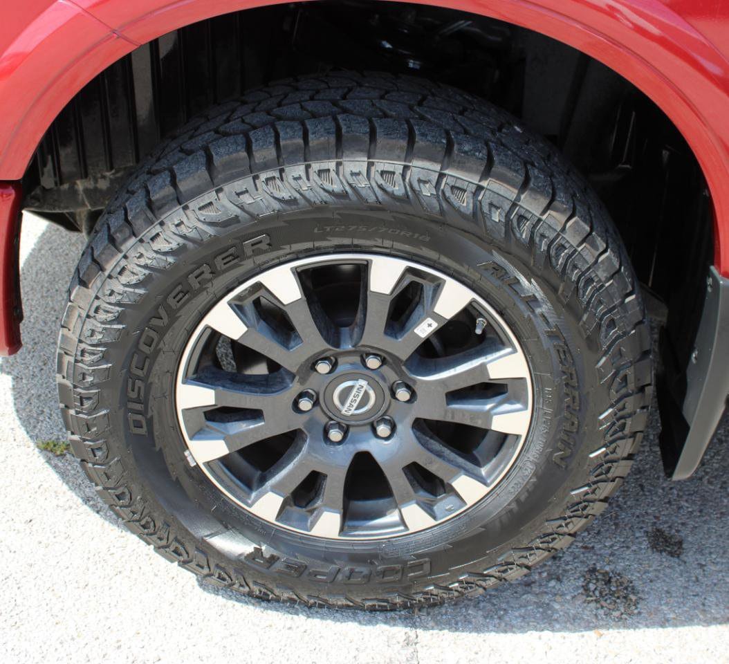 Used 2019 Nissan Titan PRO-4X w/ Pro-4x Convenience Package AWD/4WD image 7
