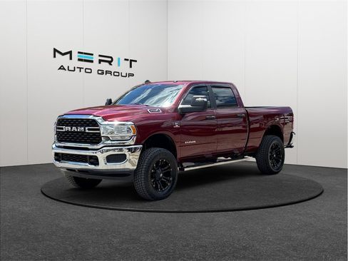 Used 2023 RAM 2500 Big Horn AWD/4WD image 4