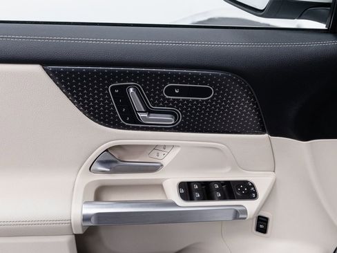 Certified 2024 Mercedes-Benz EQB 300 4MATIC image 6